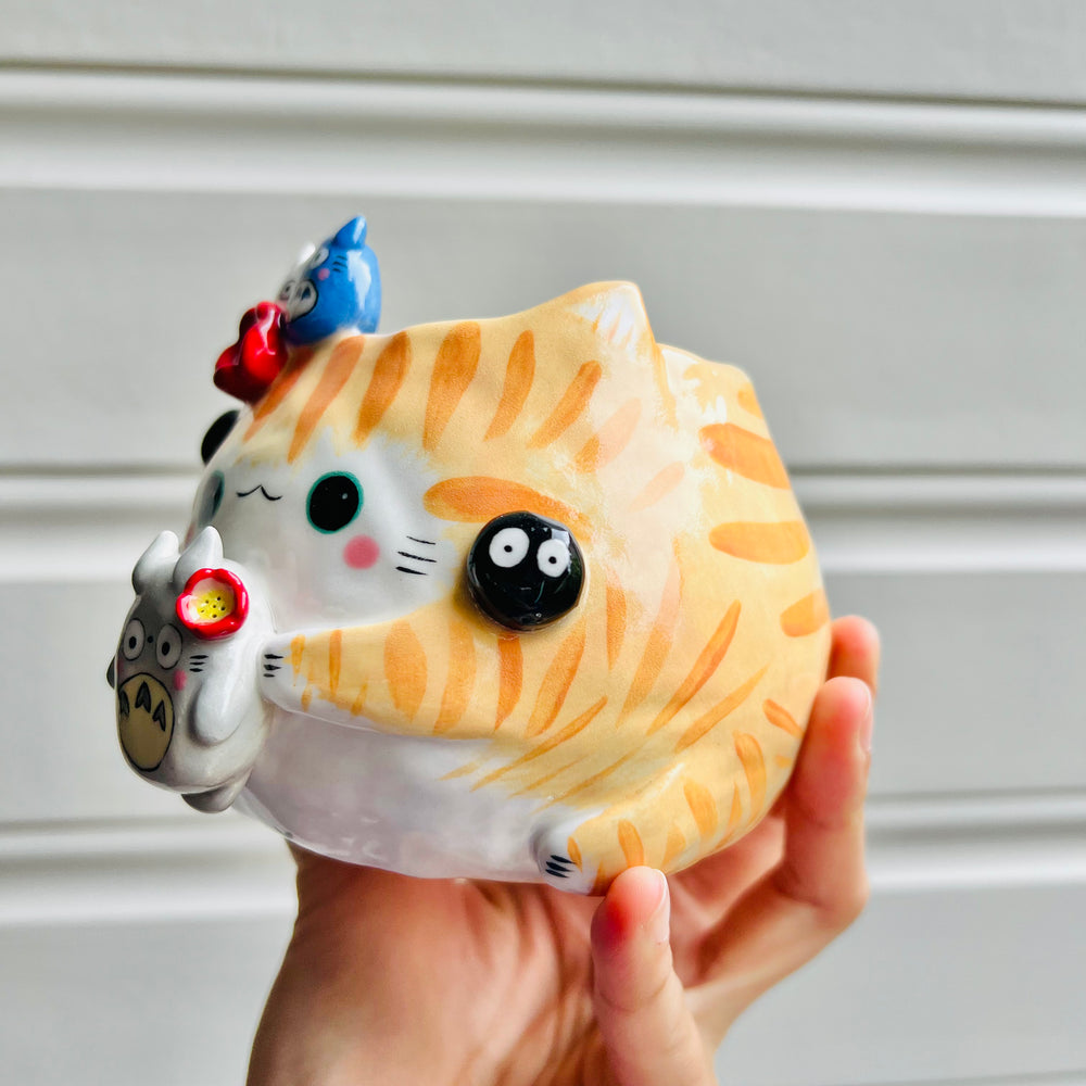 Ginger cat pot with soot sprite and Totoro friends, photo 3 of 4