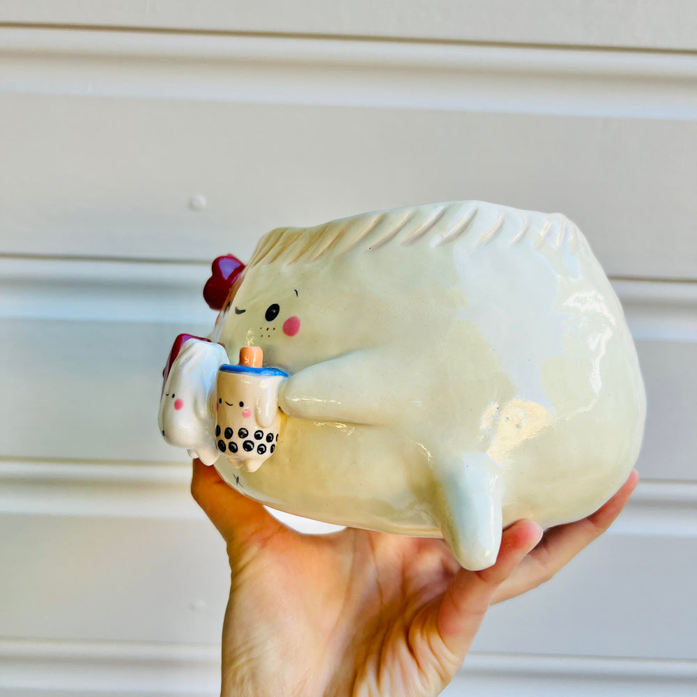 BIG dumpling pot with food friends (with flaws) + matching dish, photo 5 of 7