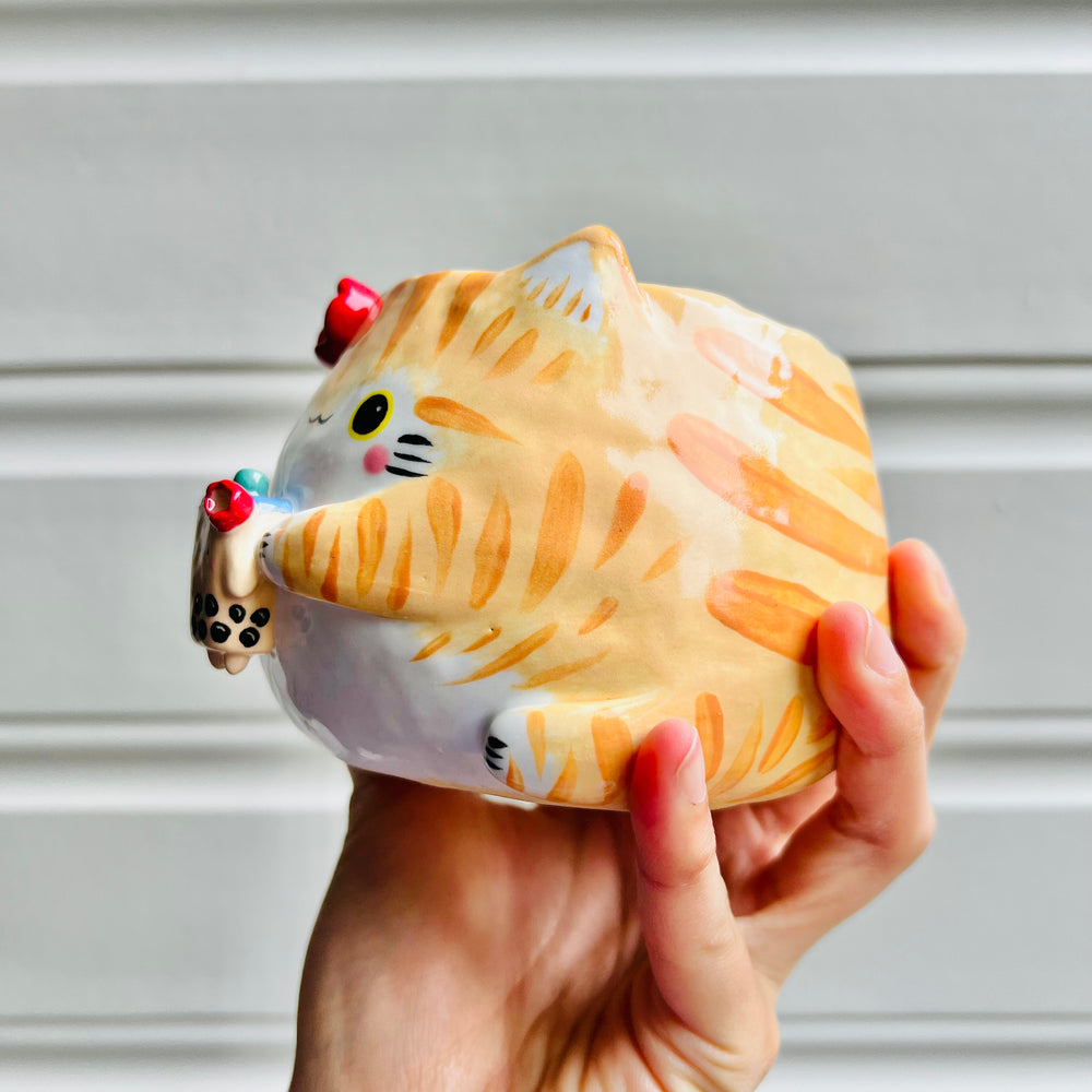 Ginger cat pot with bubble tea friend, photo 3 of 5