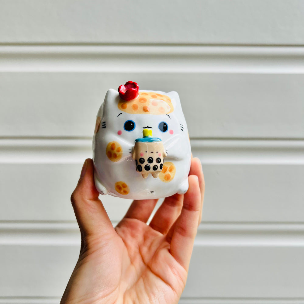 Ginger cat vase with bubble tea friend, photo 1 of 5