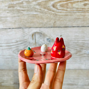 Pink LNY round bunny trinket dish