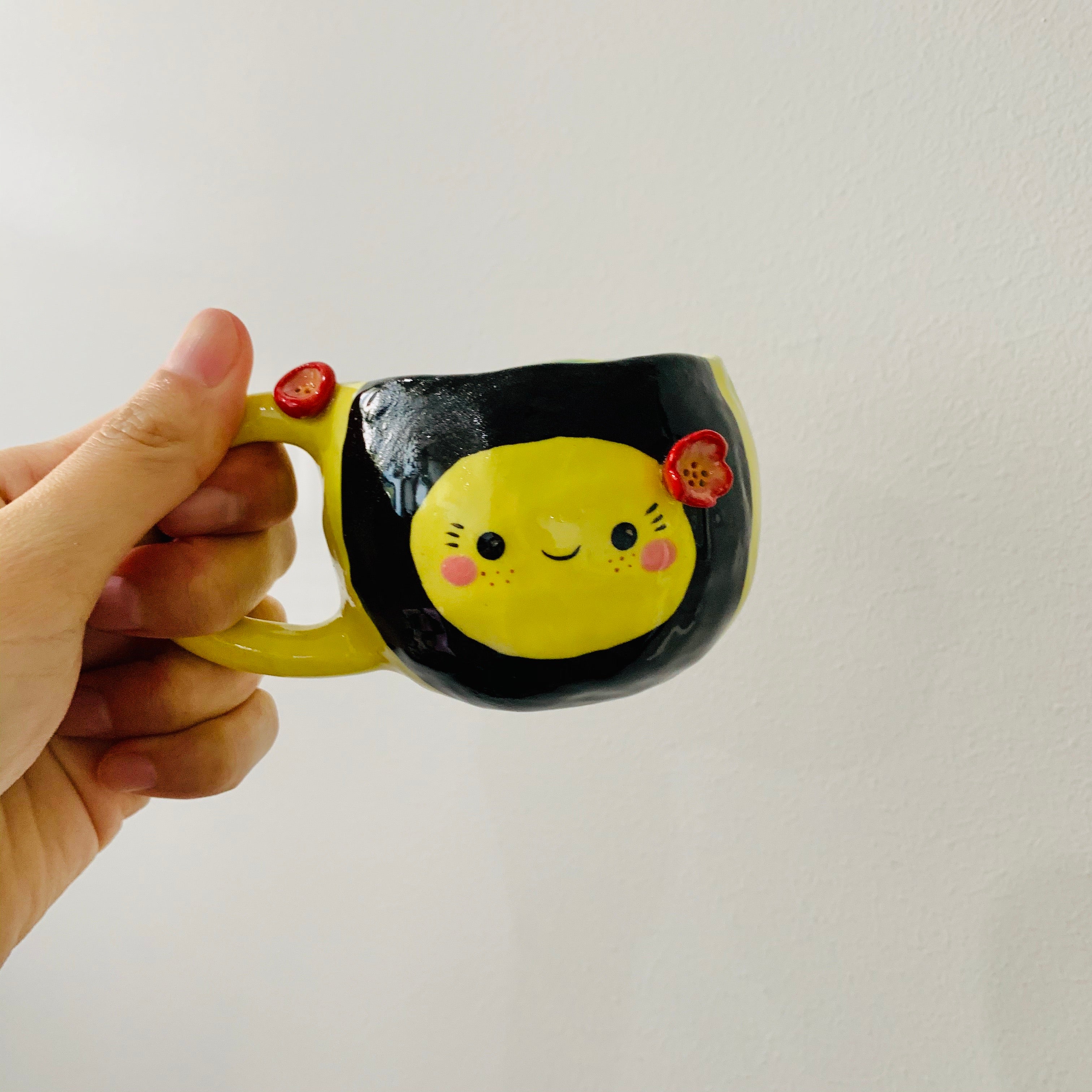 GREEN ‘Bee Happy’ Espresso/Tea cup - approx. 150ml