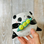 PANDA POT with peas in a pod friend