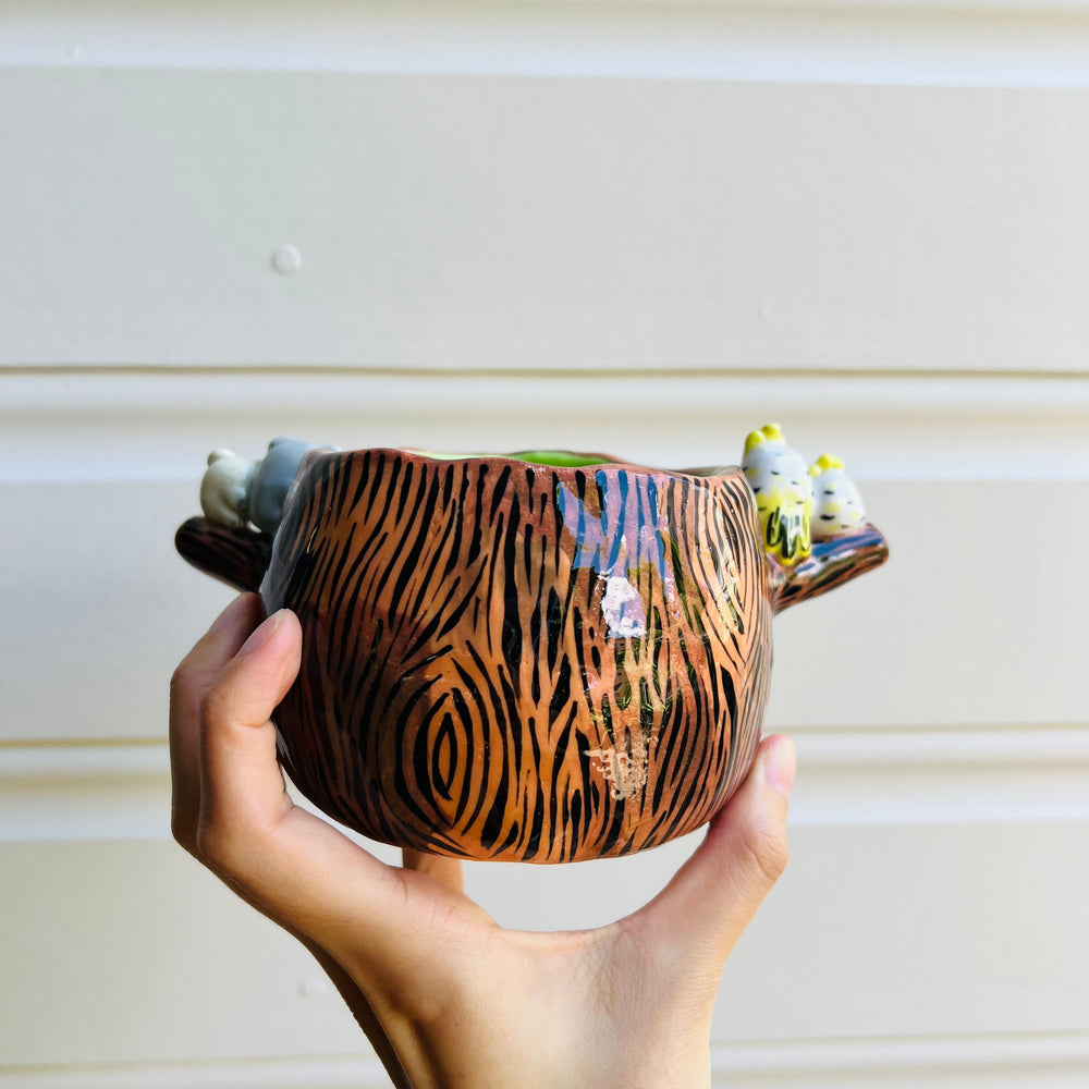 Flowery Happy Tree Pot with Aussie friends, photo 5 of 5