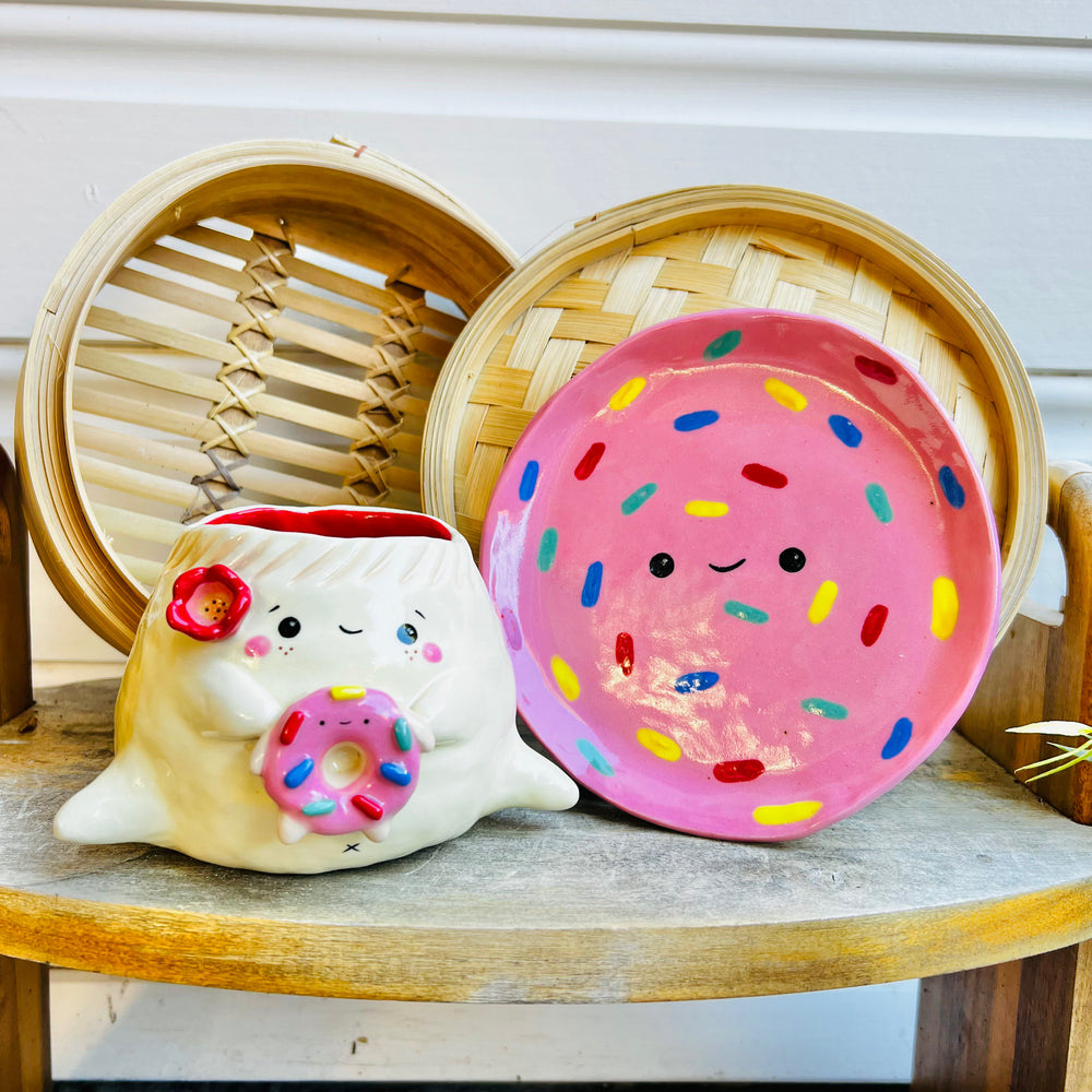 Dumpling POT with donut friend & matching dish, photo 1 of 4