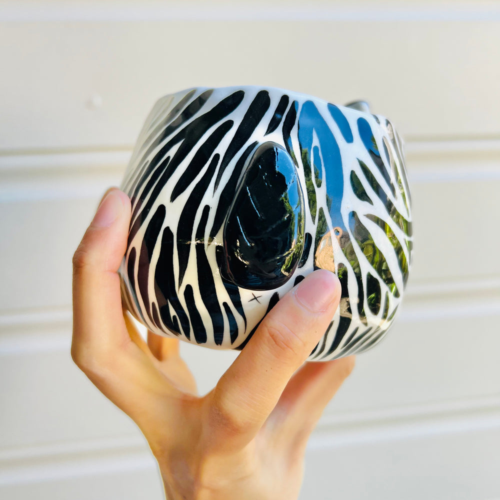 Zebra pot, photo 4 of 5