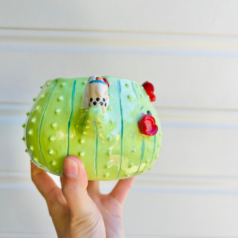Flowery cactus pot with food friends, photo 2 of 5