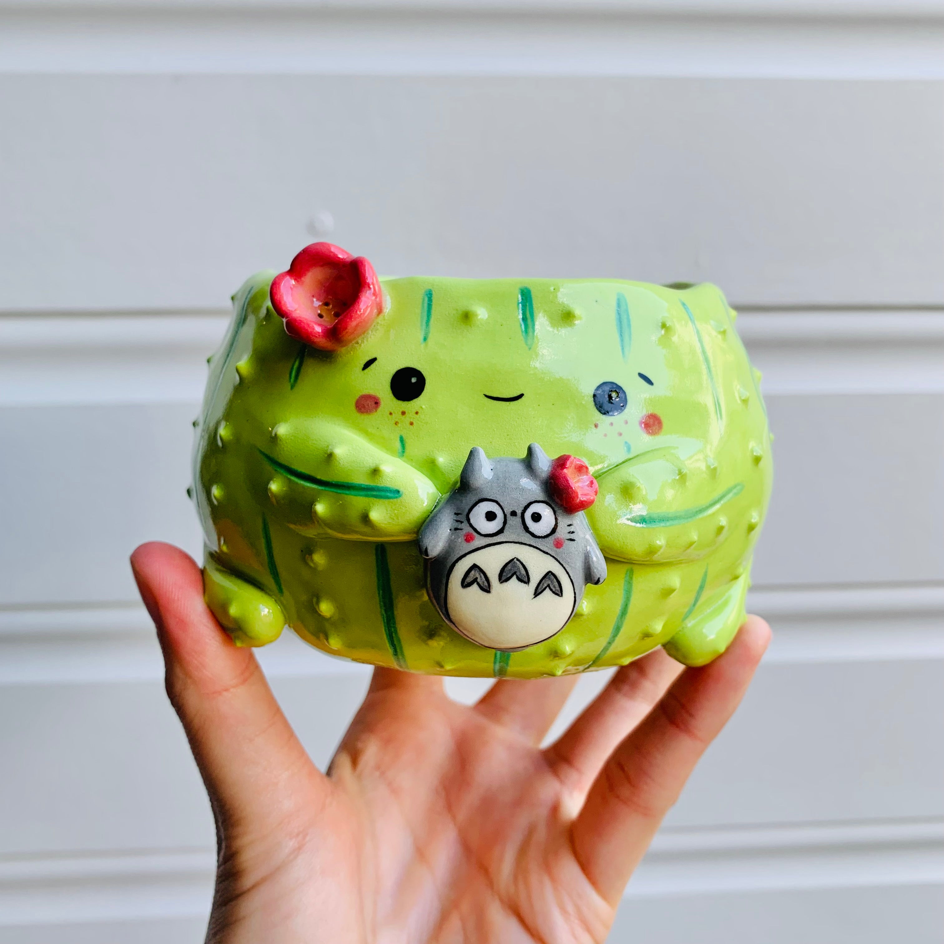 Flowery cactus pot with Totoro friend