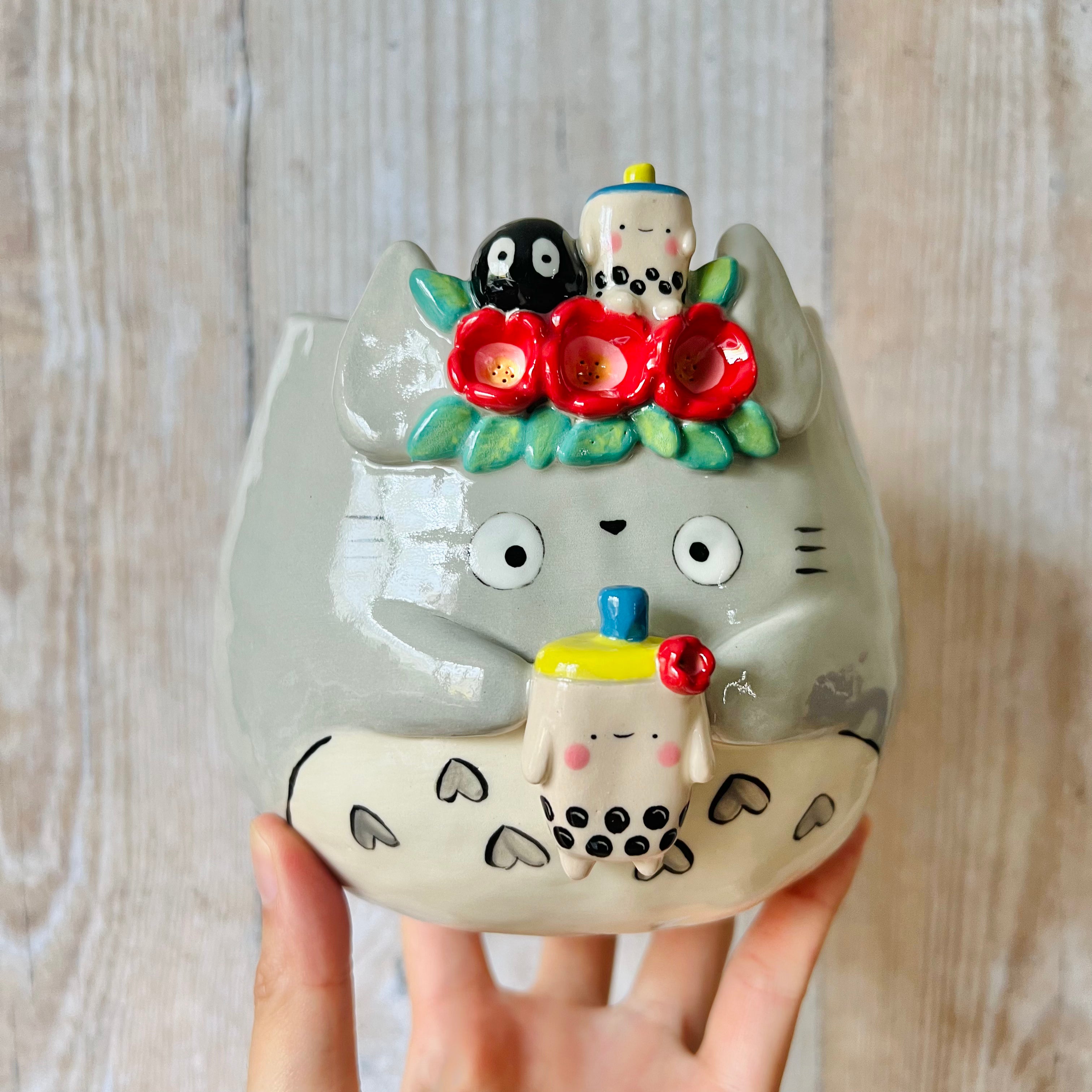 Flowery TOTORO POT with bubble tea and soot sprite friends