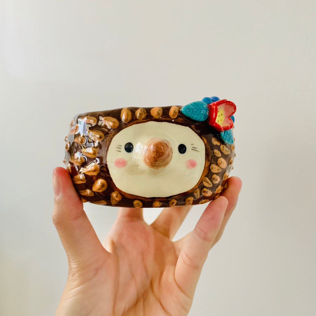 Flowery echidna snack bowl