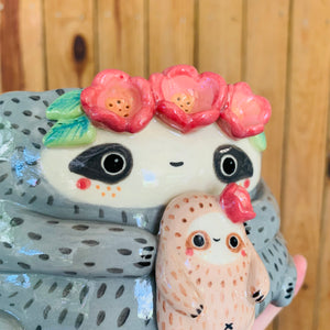 Flowery crown mama and baby sloth pot