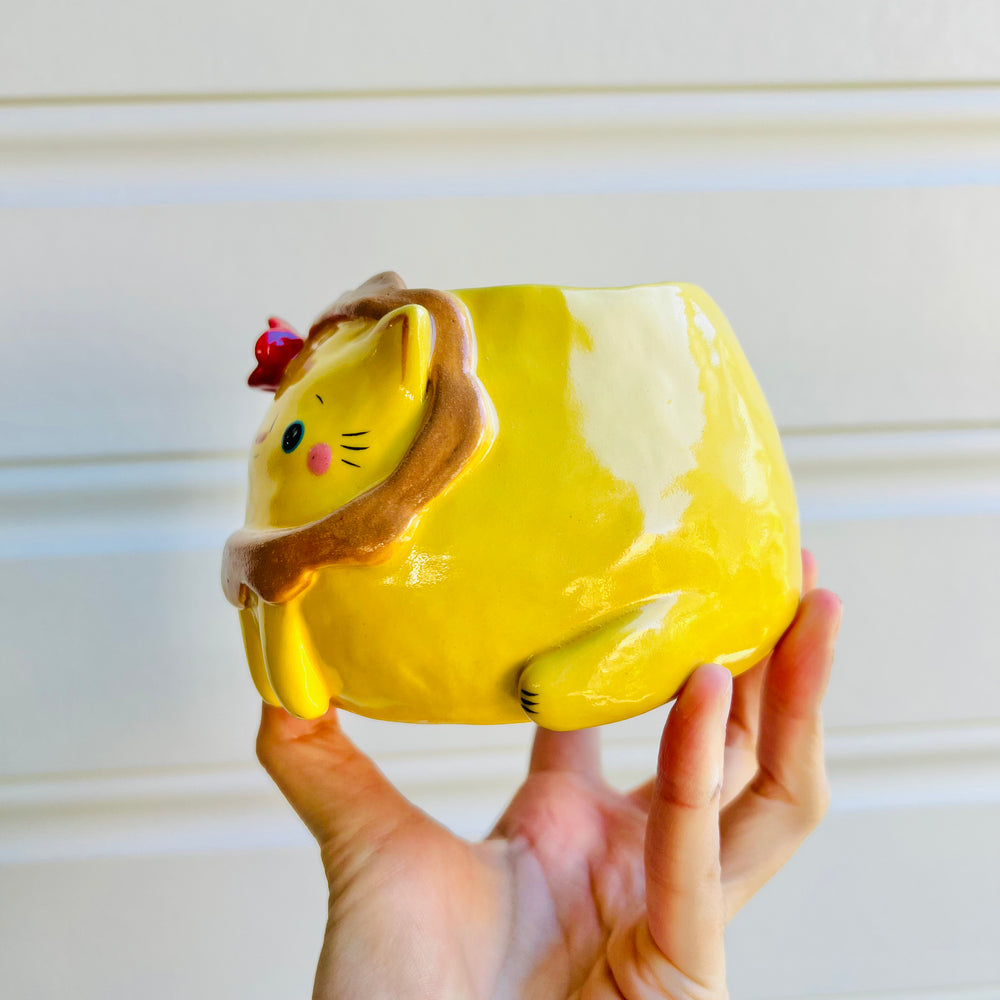 Lion pot, photo 3 of 5