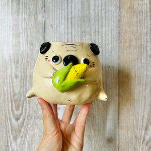 PUGGO POT with corn cob friend