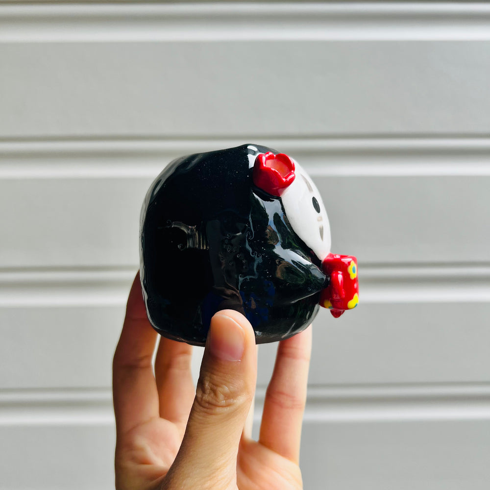 No Face vase with red mug friend, photo 2 of 5