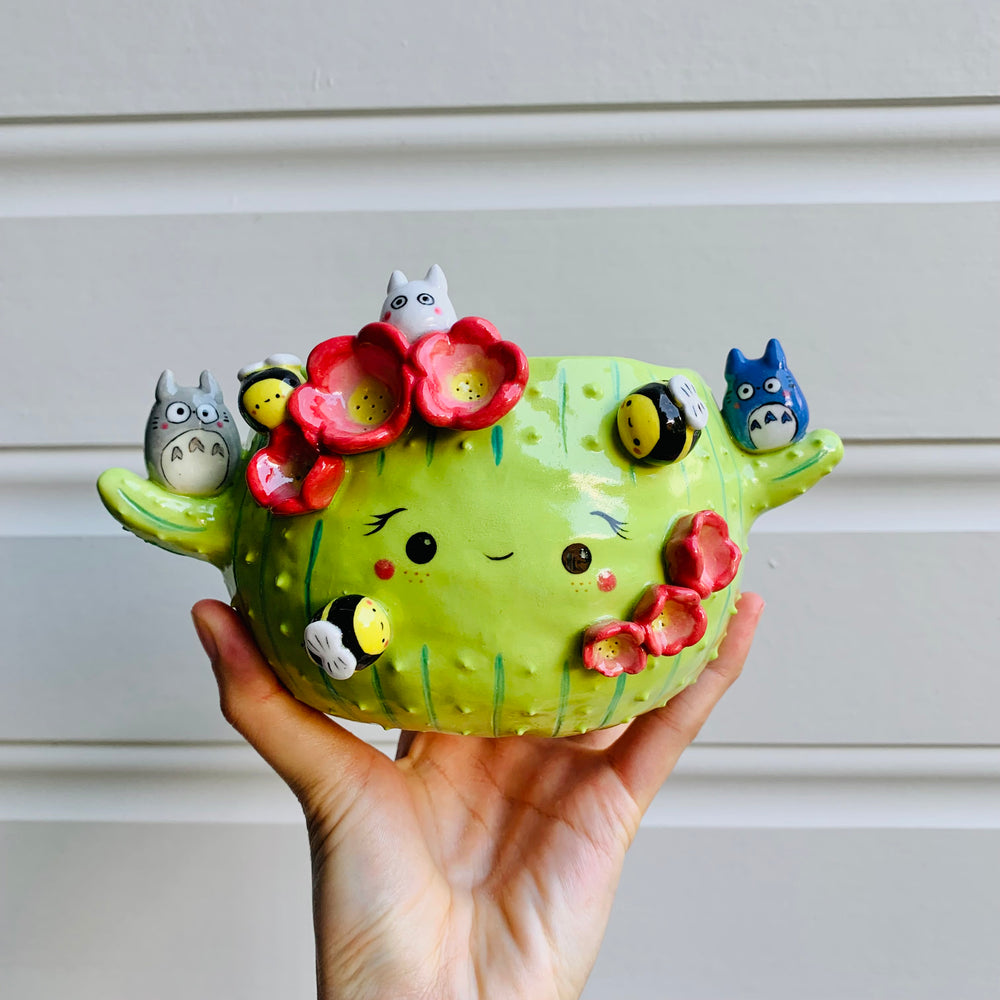Flowery cactus pot with Totoro and bee friends, photo 1 of 11