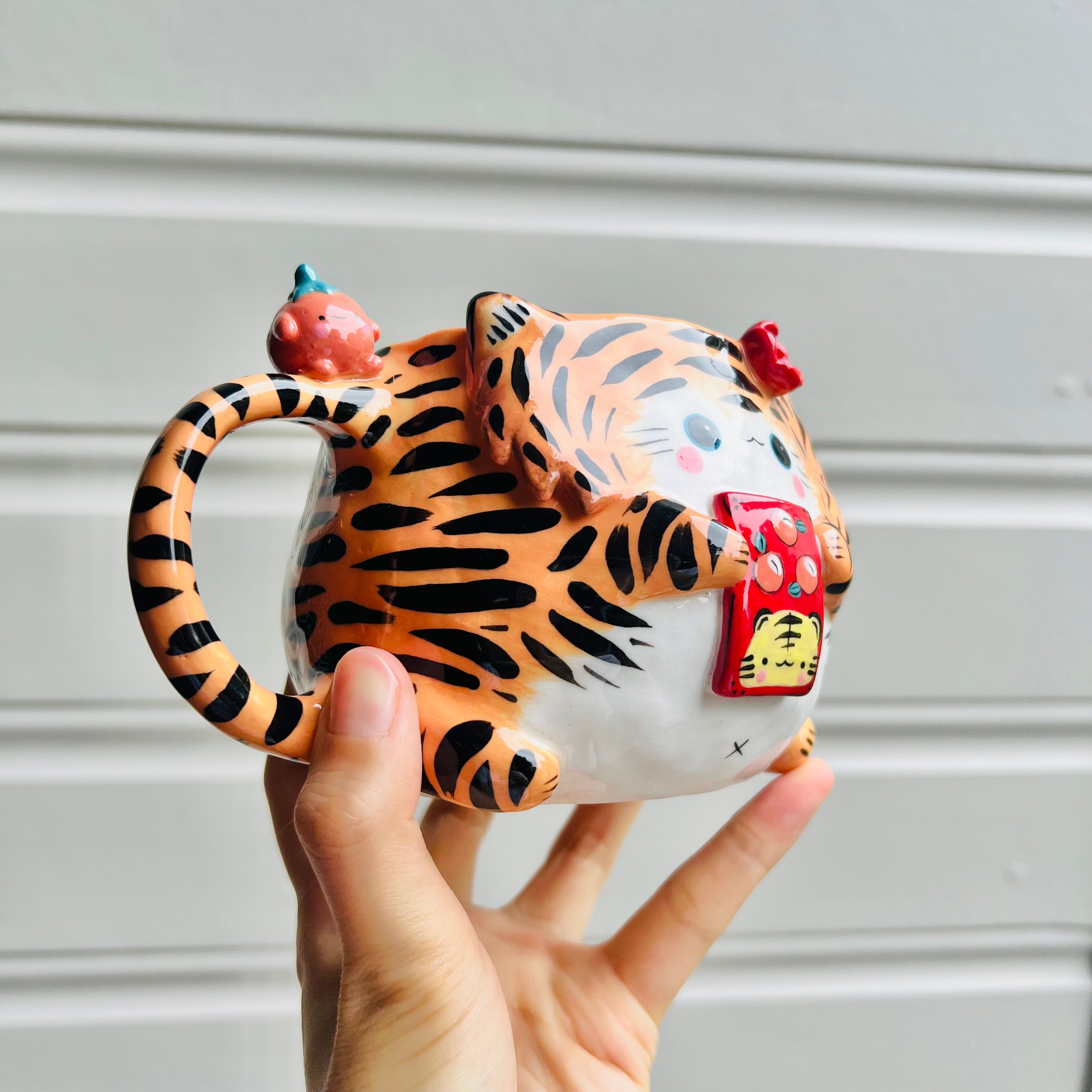 Flowery Tiger and mandarin friend with red packet mug