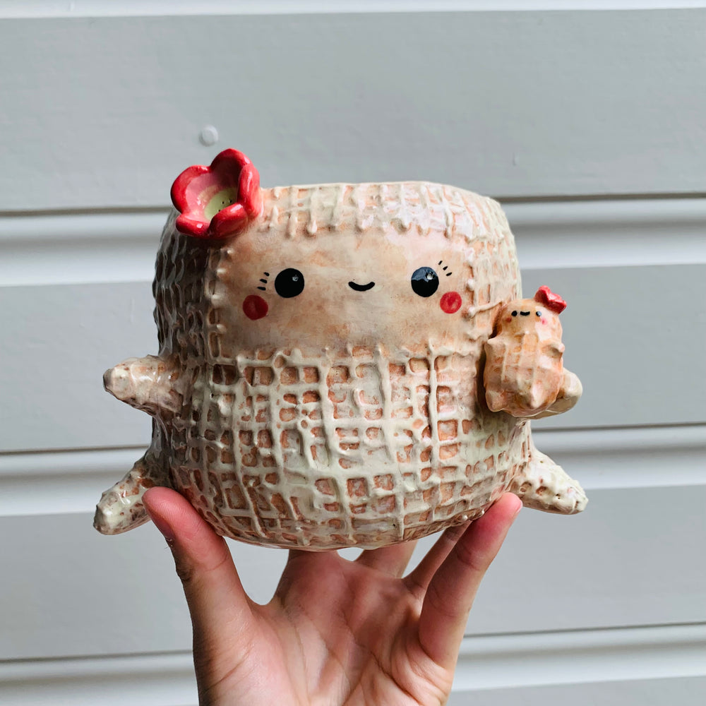 Peanut mama and baby pot, photo 1 of 12
