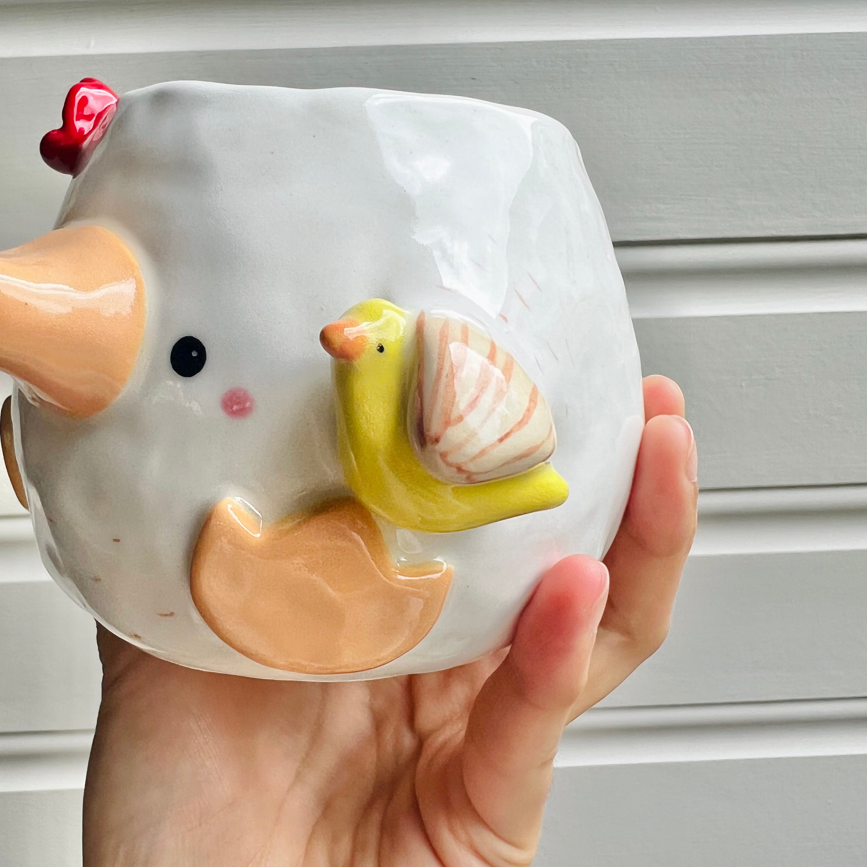 Flowery duck pot with duck friend