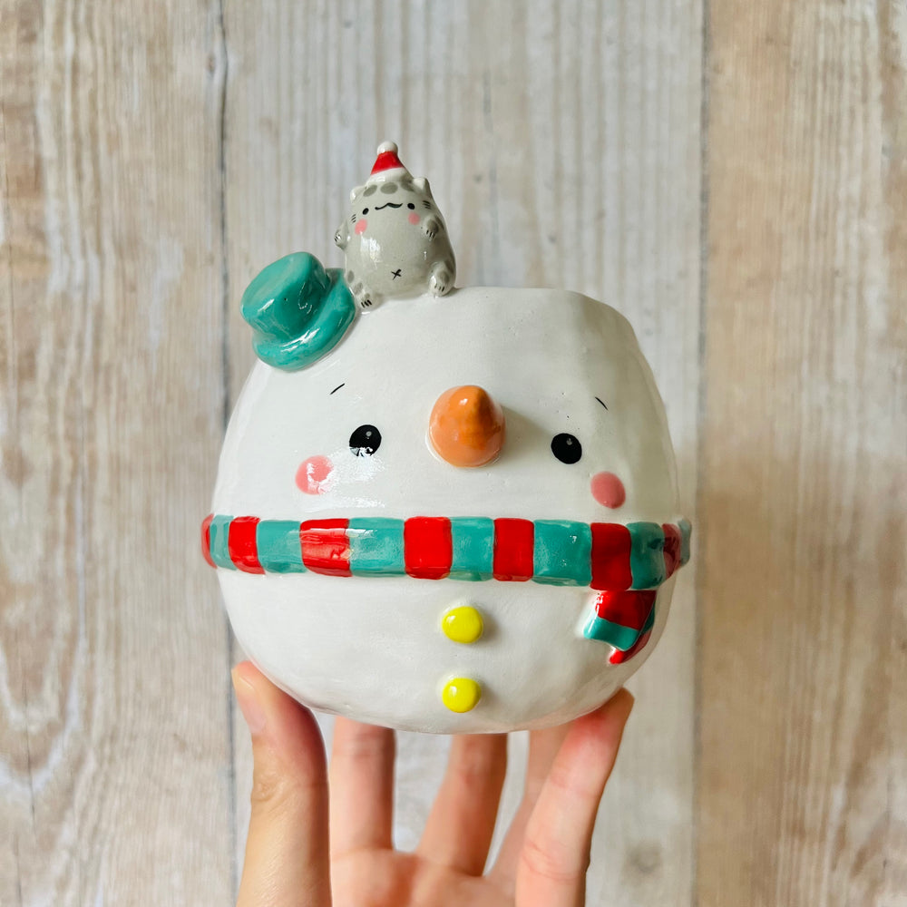 BAUBLE SNOWMAN POT with grey cat friend, photo 1 of 6