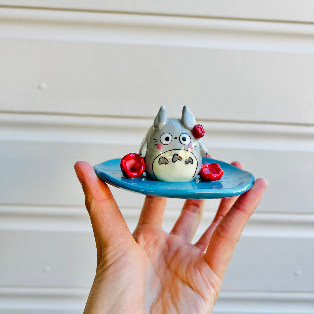 2 in 1 TOTORO vase trinket dish (with flaw)