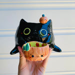 2 in 1 Halloween 2021 black cat with pumpkin friends planter