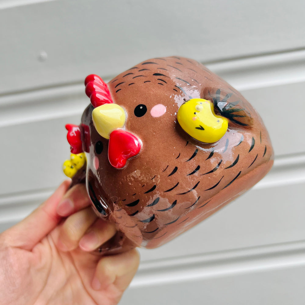 Brown chicken mug with chicks, photo 8 of 9