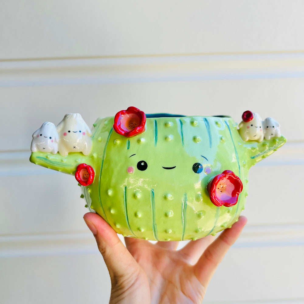 Flowery cactus pot with dumpling friends, photo 1 of 5