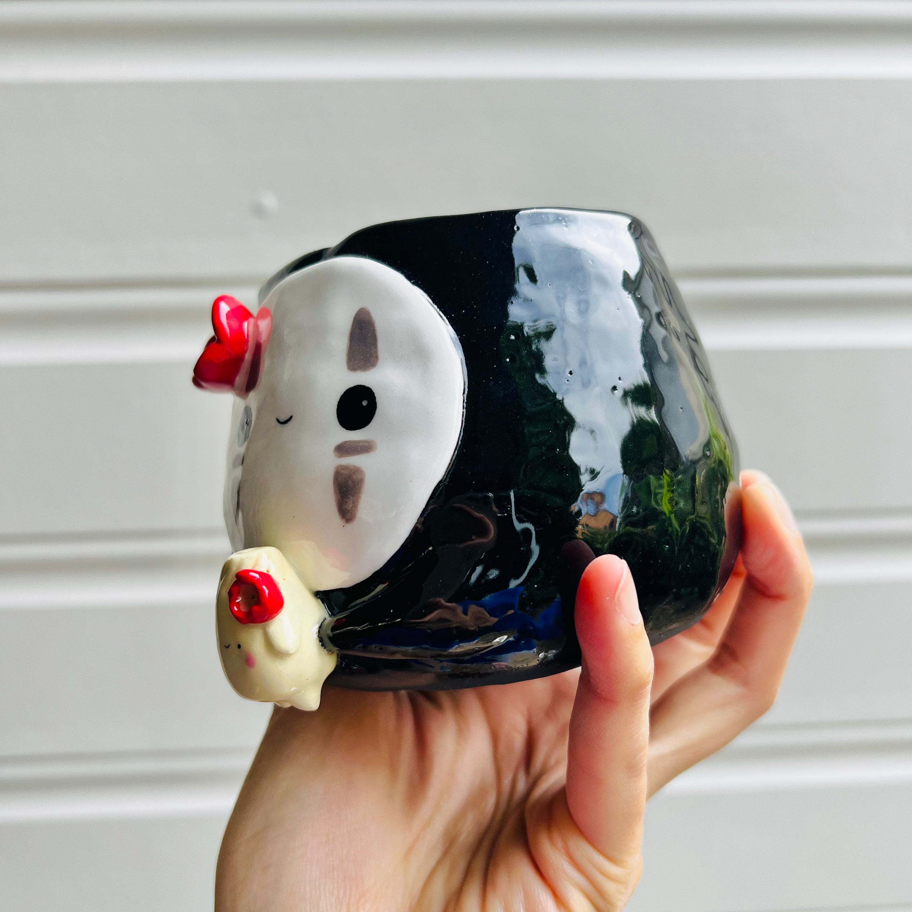 No Face pot with dumpling friend