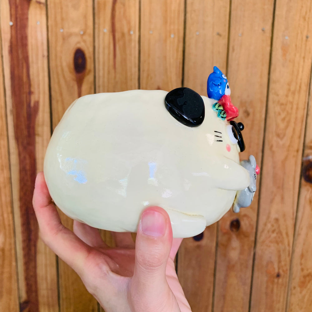 Flower crown puggo pot with Totoro friends, photo 2 of 8