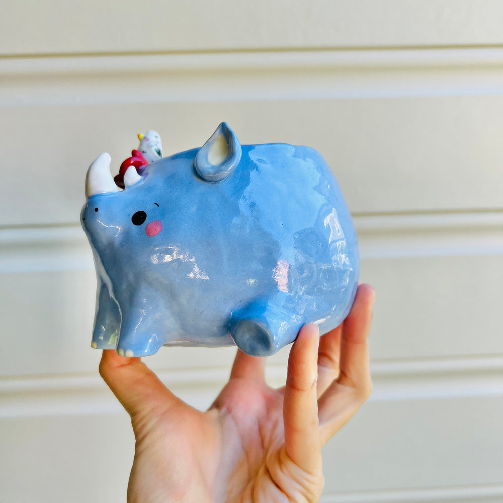 Rhino pot with egret friend, photo 3 of 5