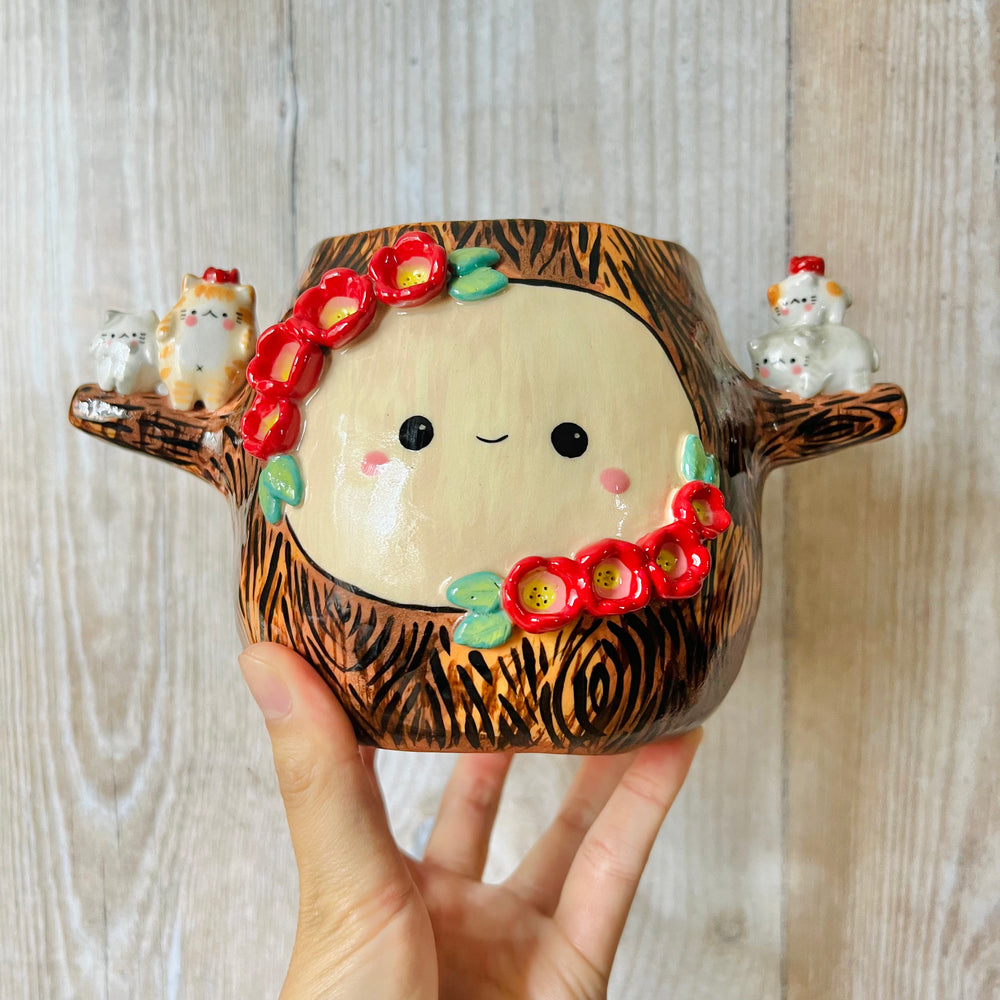 HAPPY TREE POT with cat friends, photo 1 of 8