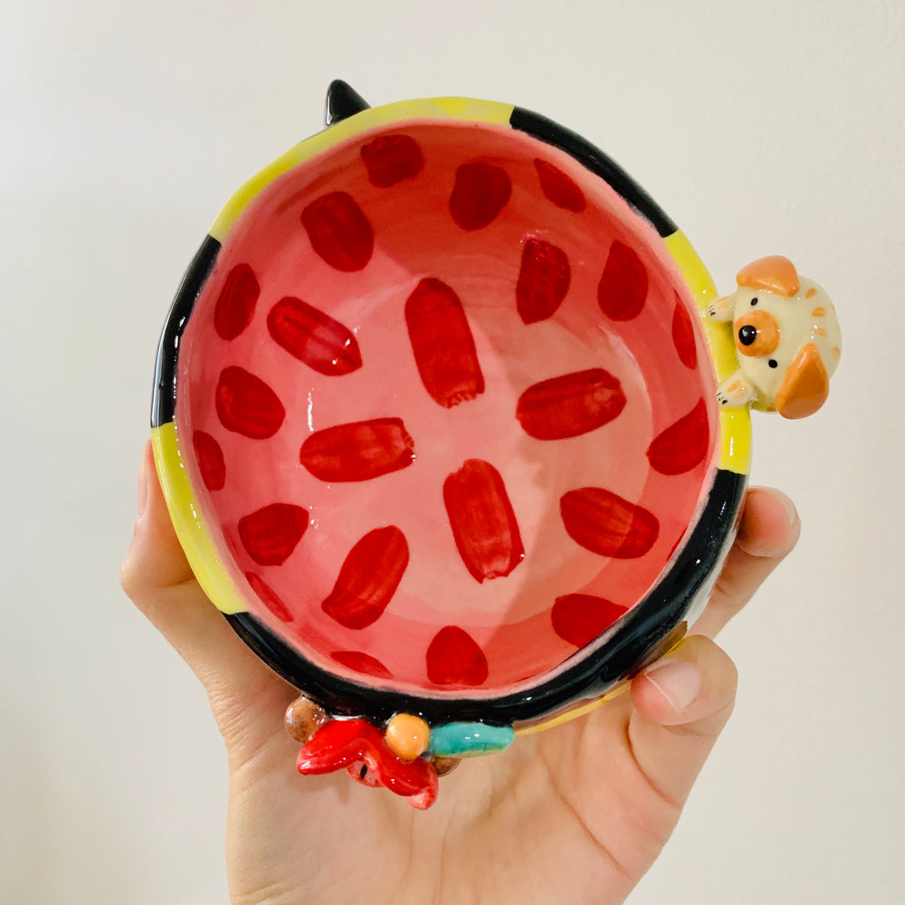Flowery bee snack bowl with doggo friend, photo 5 of 7