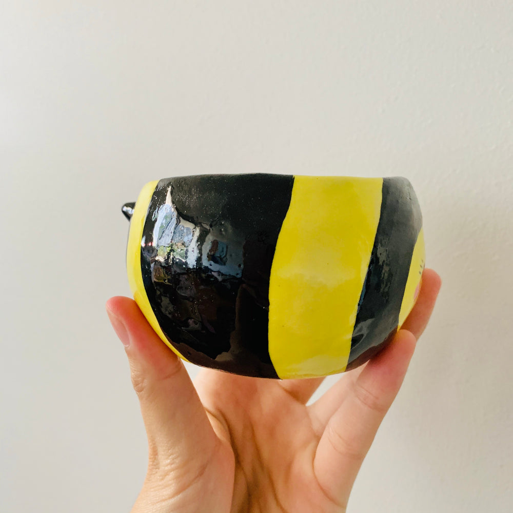 BLUE ‘Bee Happy’ snack bowl, photo 4 of 5