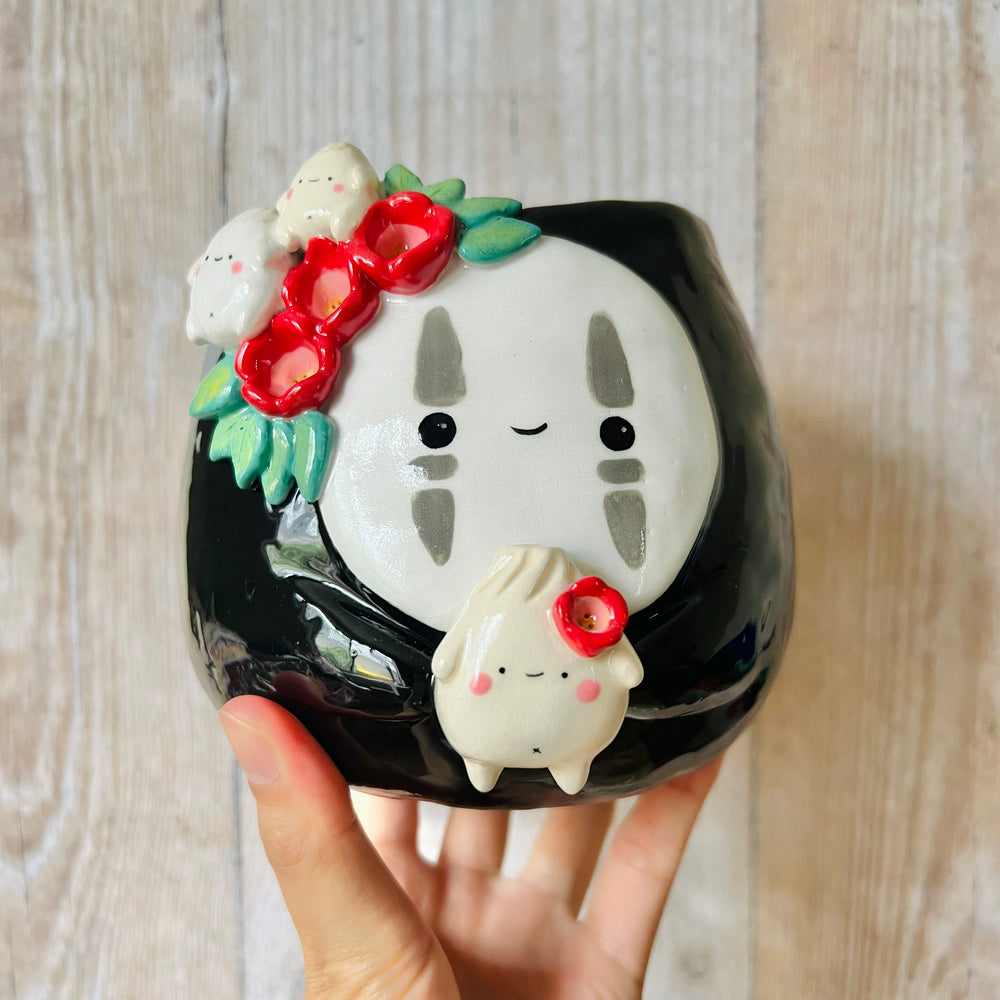 Flowery NO FACE POT with dumpling friends, photo 1 of 7