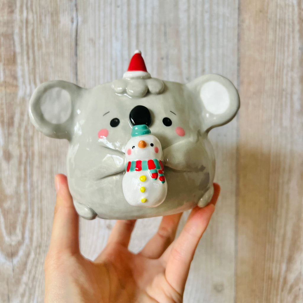 FESTIVE KOALA POT with snowman friend