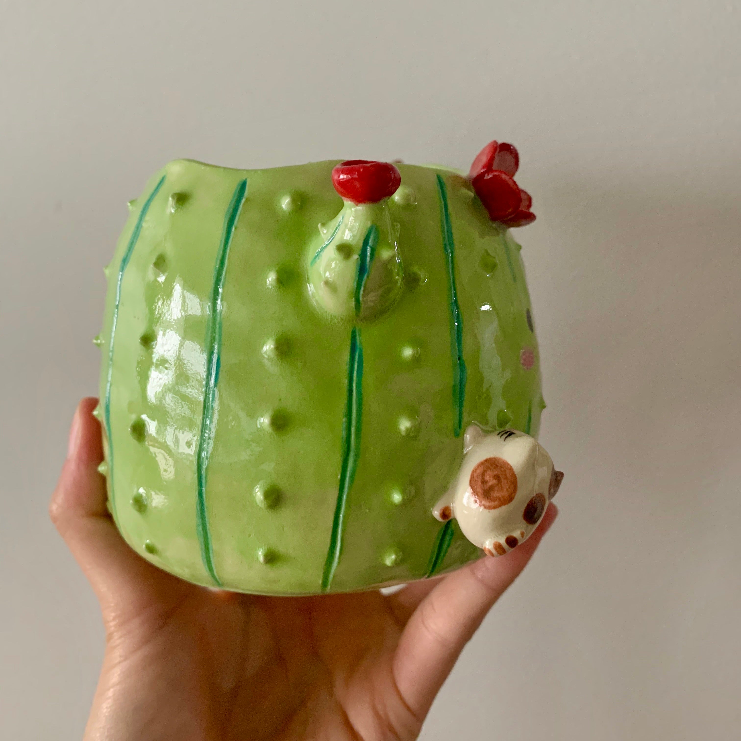 Flowery cactus pot with cat friends