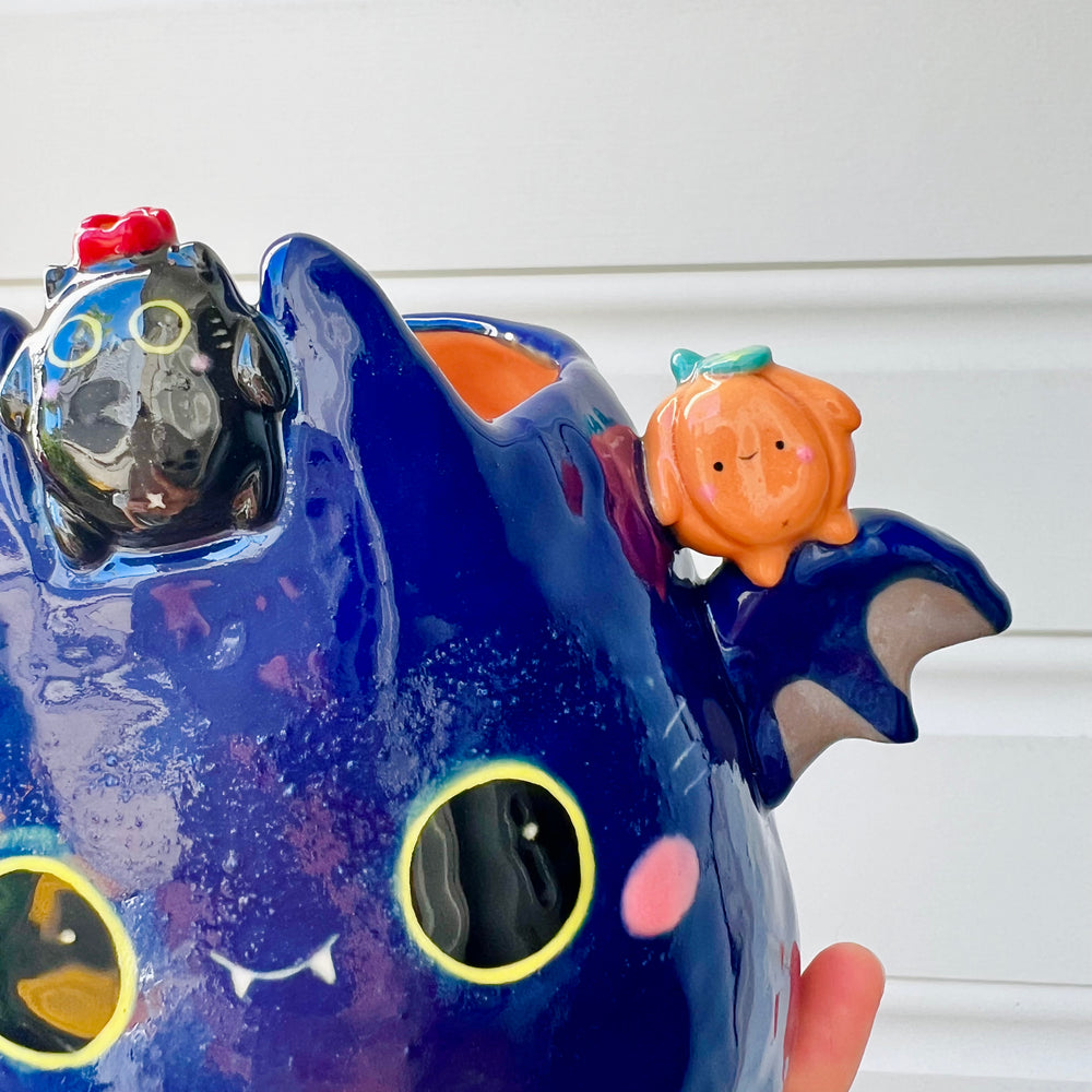 LARGE Halloween bat pot with Halloween friends, photo 7 of 11