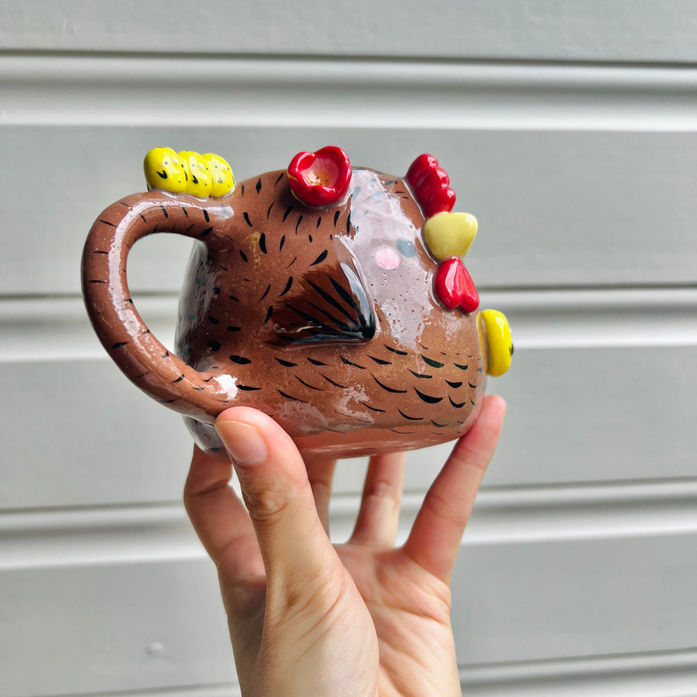 Brown chicken mug with chicks, photo 2 of 9