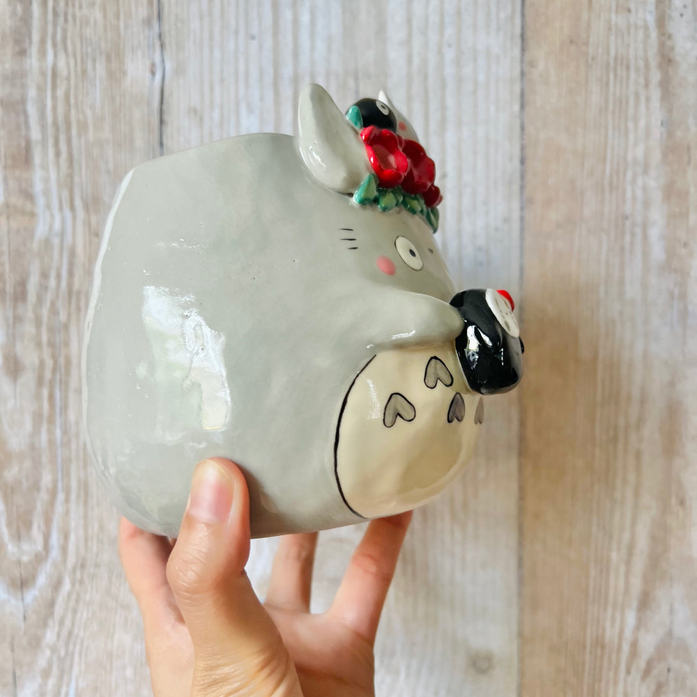 Flowery TOTORO POT with No face, Chibi Totoro and Soot sprites friends, photo 2 of 7