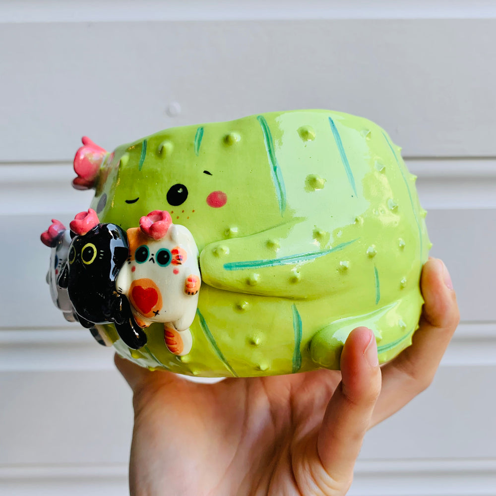 Flowery cactus pot with cat friend trio, photo 3 of 9