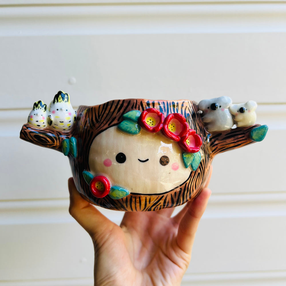 Flowery Happy Tree Pot with Aussie friends, photo 1 of 5
