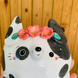 Flowery grey spotty doggo pot